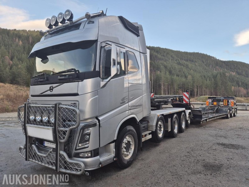 2017 Volvo FH 16 / 750, 8x4+2 Tungtrekker med 2019 Vang 3+1 akslet brønnhenger - Komunalinė/ Specializuota technika: foto 1 2017 Volvo FH 16 / 750, 8x4+2 Tungtrekker med 2019 Vang 3+1 akslet brønnhenger - Komunalinė/ Specializuota technika: foto 1
