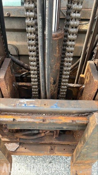 2009 Toyota 02-8FDF25 Gaffeltruck, 8601 timer - Krovimo technika: foto 5 2009 Toyota 02-8FDF25 Gaffeltruck, 8601 timer - Krovimo technika: foto 5