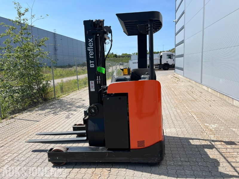 Skyvemasstruck BT RRE140 B m/lader - Krovimo technika: foto 1 Skyvemasstruck BT RRE140 B m/lader - Krovimo technika: foto 1