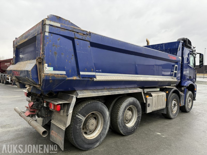 Mercedes-Benz Arocs 3252 – 2021-modell, 520 hk, Zetterbergs dumperkasse - Savivartis sunkvežimis: foto 4 Mercedes-Benz Arocs 3252 – 2021-modell, 520 hk, Zetterbergs dumperkasse - Savivartis sunkvežimis: foto 4