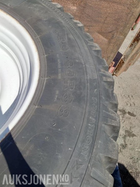 Nokian dekk til New Holland - Traktorius: foto 3 Nokian dekk til New Holland - Traktorius: foto 3