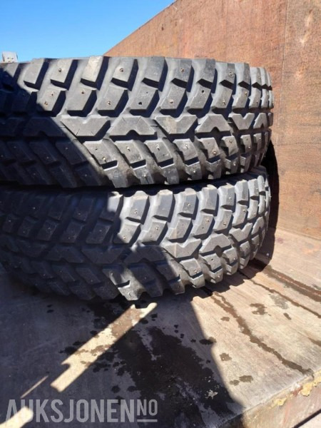 Nokian dekk til New Holland - Traktorius: foto 2 Nokian dekk til New Holland - Traktorius: foto 2