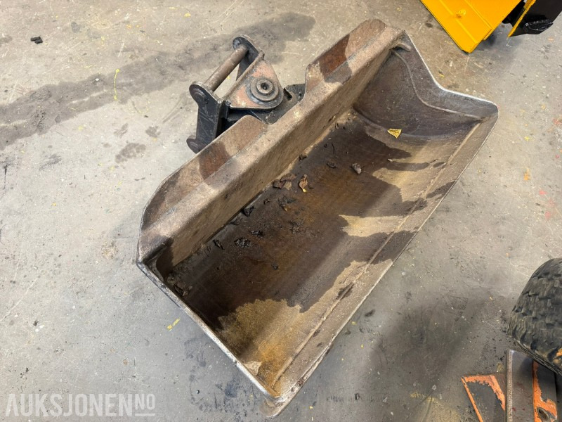 2006 Globus Hydraulisk pusseskuff – S30 feste / 90L / 99kg - Padargas - Statybinė technika: foto 2 2006 Globus Hydraulisk pusseskuff – S30 feste / 90L / 99kg - Padargas - Statybinė technika: foto 2