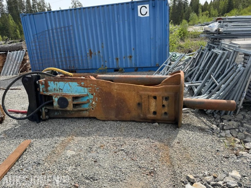 2009 MSB 900H s80 + Ekstra spett, hydraulisk hammer - Padargas - Statybinė technika: foto 1 2009 MSB 900H s80 + Ekstra spett, hydraulisk hammer - Padargas - Statybinė technika: foto 1