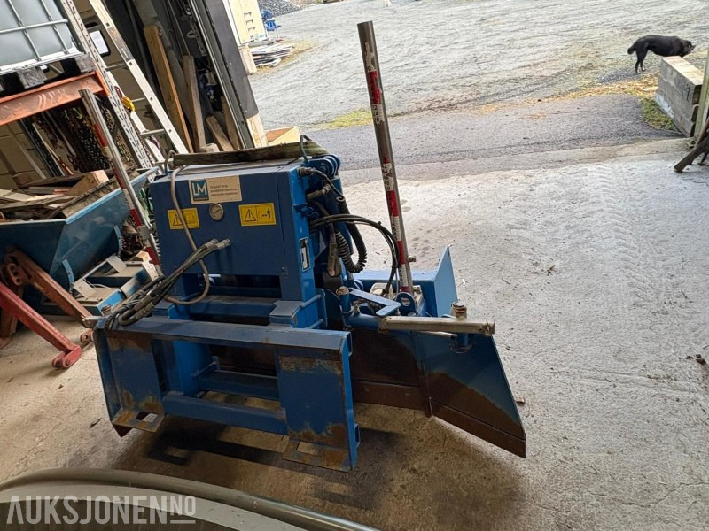 2014 AP LEVELLER 1400 / PLANERINGSSKJÆR MED TVERRFALLSENSOR OG LASERMOTTAKERE - Padargas - Statybinė technika: foto 4 2014 AP LEVELLER 1400 / PLANERINGSSKJÆR MED TVERRFALLSENSOR OG LASERMOTTAKERE - Padargas - Statybinė technika: foto 4