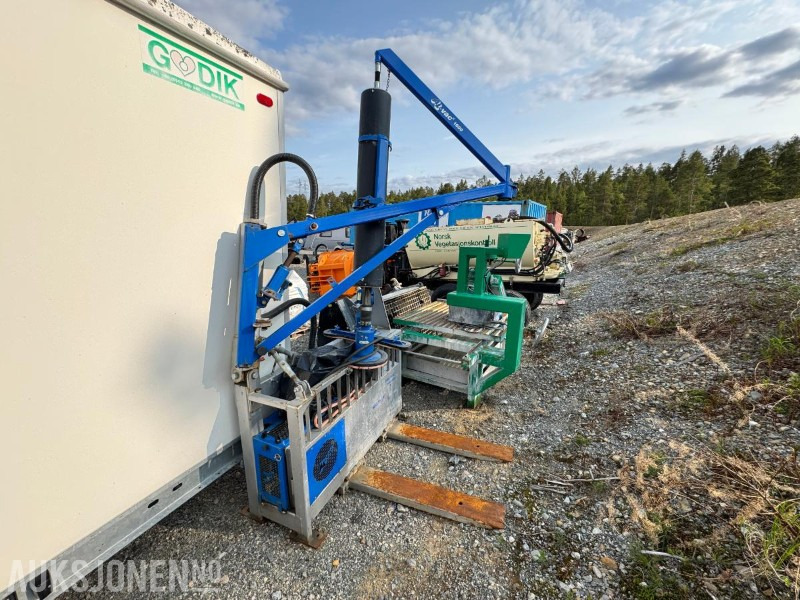 2014 Al-Vac 1600 Flex hydraulic vakuumløfter - Padargas - Statybinė technika: foto 4 2014 Al-Vac 1600 Flex hydraulic vakuumløfter - Padargas - Statybinė technika: foto 4