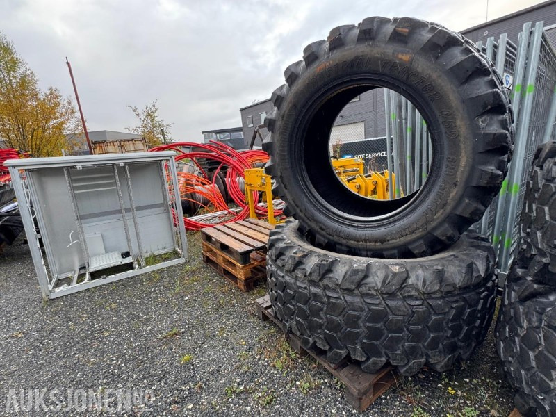 2014 Andre 2 stk Trelleborg Industrial Tractor 459 – 620/60 B34 Heavy Duty - Padargas - Statybinė technika: foto 2 2014 Andre 2 stk Trelleborg Industrial Tractor 459 – 620/60 B34 Heavy Duty - Padargas - Statybinė technika: foto 2