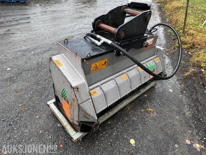 2016 FAE - UML/EX-150 VT - Krattknuser / Vegetasjonsfres med variabel transmisjon - S60 feste - Padargas - Statybinė technika: foto 3 2016 FAE - UML/EX-150 VT - Krattknuser / Vegetasjonsfres med variabel transmisjon - S60 feste - Padargas - Statybinė technika: foto 3