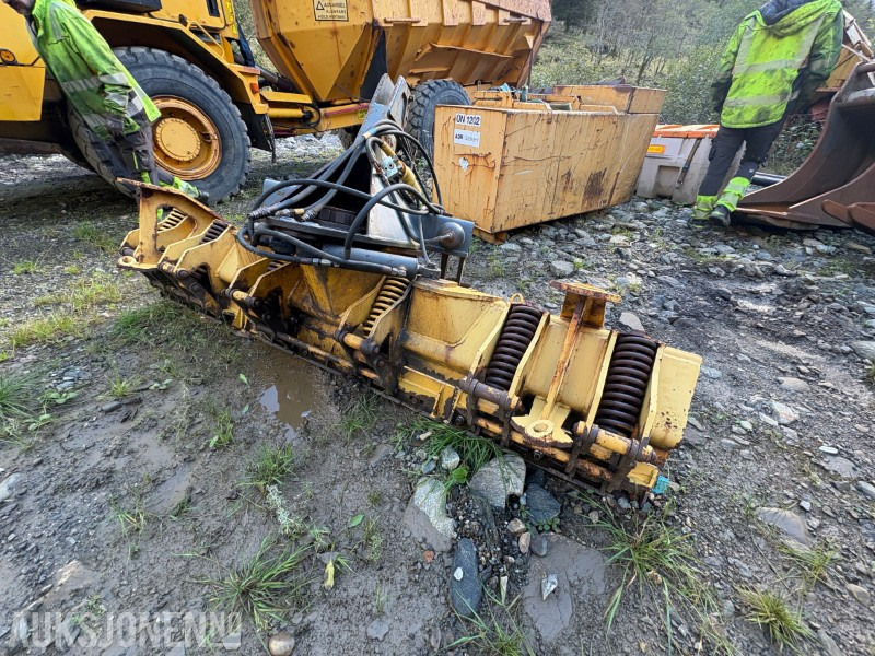 2016 Stark HT2800R Planeringsskjær / Høvler / Høvelskjær - Padargas - Statybinė technika: foto 3 2016 Stark HT2800R Planeringsskjær / Høvler / Høvelskjær - Padargas - Statybinė technika: foto 3