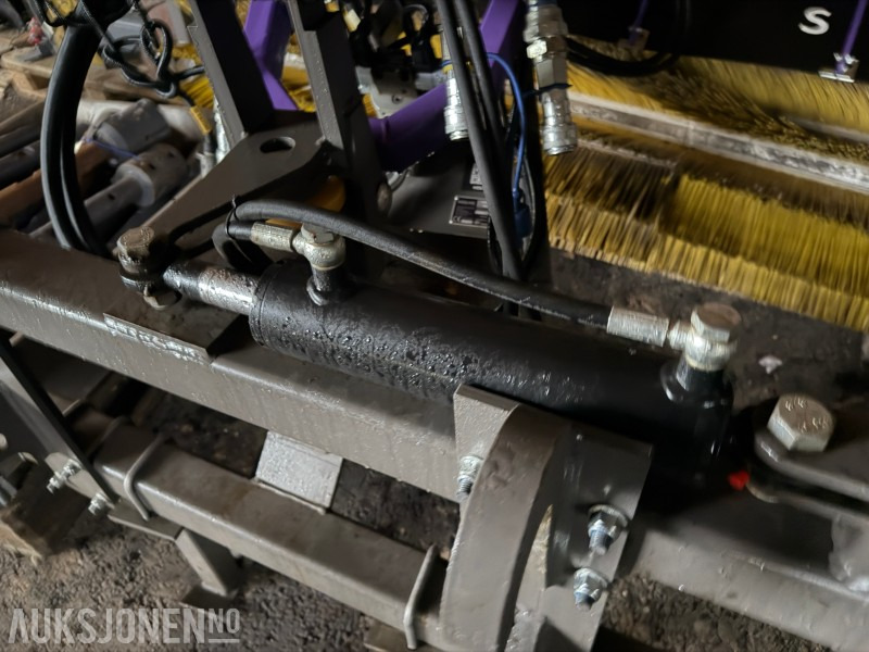 2024 Holms SL200 Kost med styring - Padargas - Statybinė technika: foto 5 2024 Holms SL200 Kost med styring - Padargas - Statybinė technika: foto 5