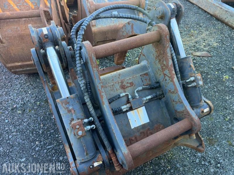 Trevi Benne skuffe med gripeklo S70 feste - Padargas - Statybinė technika: foto 3 Trevi Benne skuffe med gripeklo S70 feste - Padargas - Statybinė technika: foto 3