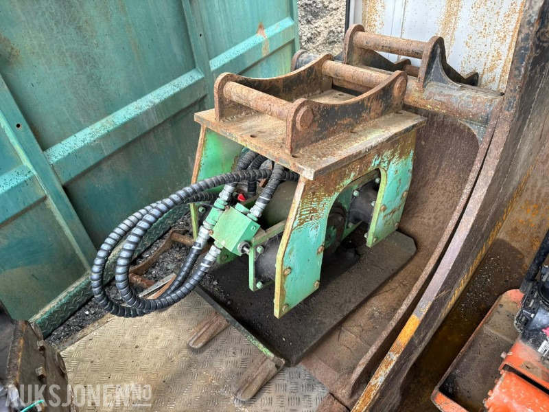 Vibroplate / markvibrator med S50-feste til gravemaskin - Padargas - Statybinė technika: foto 1 Vibroplate / markvibrator med S50-feste til gravemaskin - Padargas - Statybinė technika: foto 1