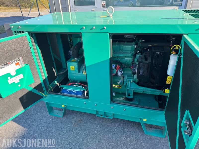 2022 Cummins C22D5 Aggregat - Generator - 22 KVA - 400 Volt - Pramoninė įranga: foto 3 2022 Cummins C22D5 Aggregat - Generator - 22 KVA - 400 Volt - Pramoninė įranga: foto 3