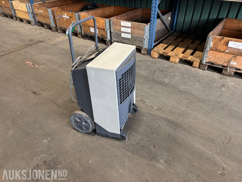 Dantherm CDT 40 avfukter - 230V - Pramoninė įranga: foto 3 Dantherm CDT 40 avfukter - 230V - Pramoninė įranga: foto 3