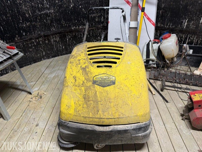 Kärcher KM 85/50 W – Bensindrevet feiemaskin - Pramoninė įranga: foto 5 Kärcher KM 85/50 W – Bensindrevet feiemaskin - Pramoninė įranga: foto 5