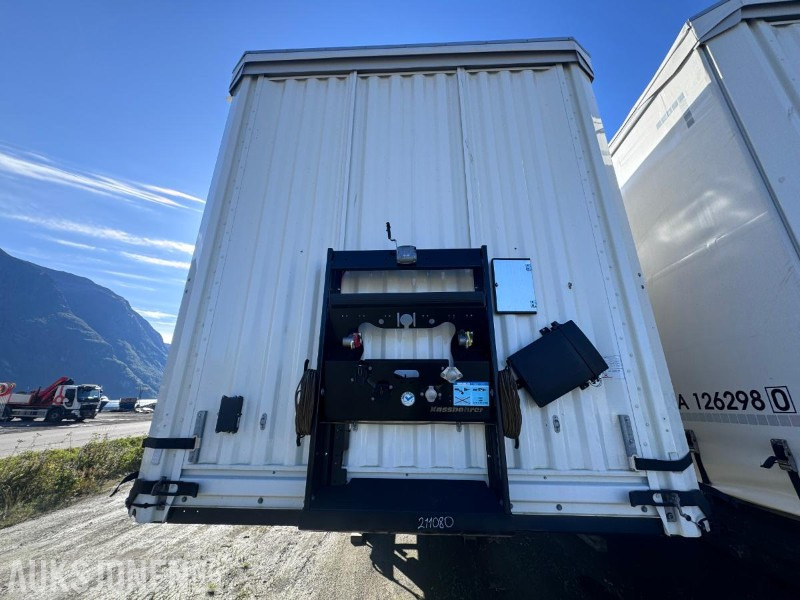 2023 KAESSBOHRER MAXIMA XS - Kapelltralle med Huckepack løftepunkter - Sideåpning og skyvbart tak - Priekaba: foto 2 2023 KAESSBOHRER MAXIMA XS - Kapelltralle med Huckepack løftepunkter - Sideåpning og skyvbart tak - Priekaba: foto 2