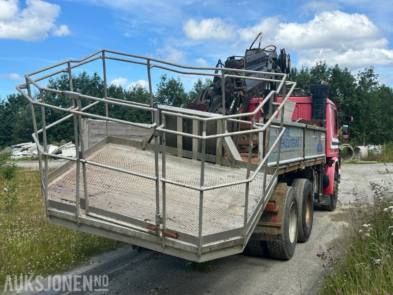 Scania P112H - Intercooler - 6X2 - Fastmontert kran med uttrekk og kurv - Tipp kasse - Sunkvežimis su kranu: foto 5 Scania P112H - Intercooler - 6X2 - Fastmontert kran med uttrekk og kurv - Tipp kasse - Sunkvežimis su kranu: foto 5