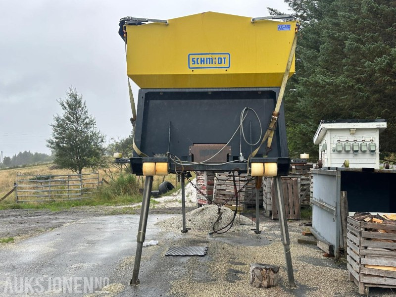 2015 Schmidt Stratos spreder lastebilmontert - 9 m3 kapasitet - Sunkvežimis: foto 2 2015 Schmidt Stratos spreder lastebilmontert - 9 m3 kapasitet - Sunkvežimis: foto 2