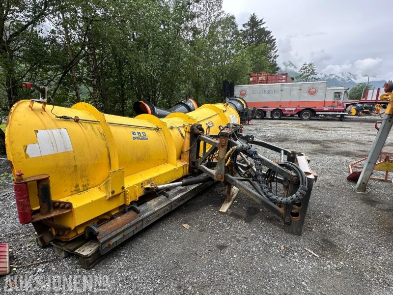 Arctic Machine 3700 HMX - Sunkvežimis: foto 5 Arctic Machine 3700 HMX - Sunkvežimis: foto 5