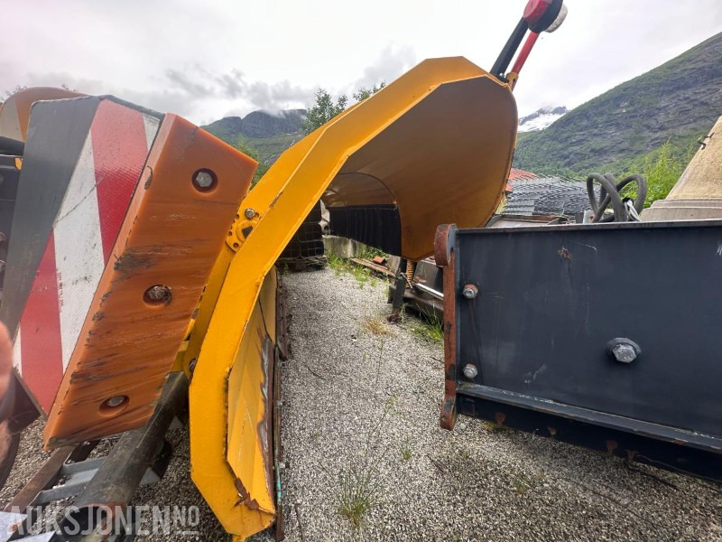 Øveraasen Odin Vendbar plog med slapseskjær - Sunkvežimis: foto 3 Øveraasen Odin Vendbar plog med slapseskjær - Sunkvežimis: foto 3
