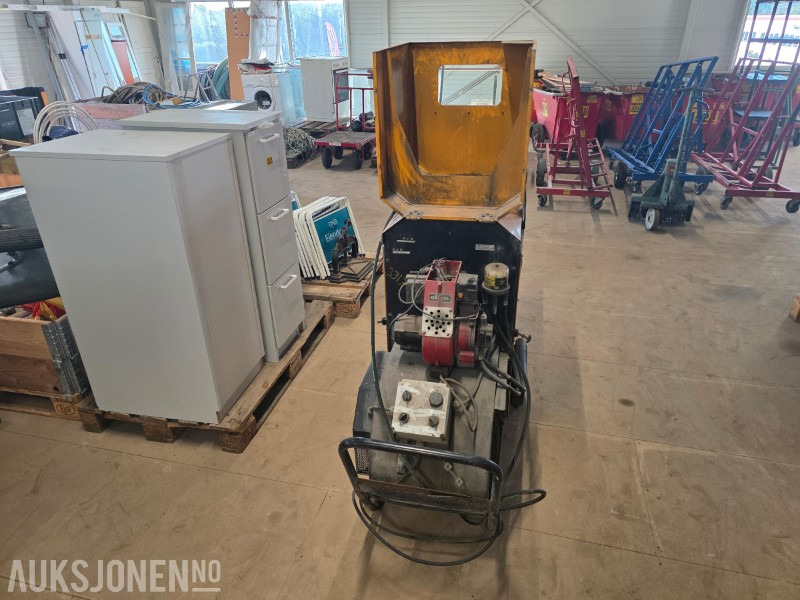 Thermox TB110 90kW Varmluftsaggregat + Weelu T-100 deleaggregat - Statybinė įranga: foto 4 Thermox TB110 90kW Varmluftsaggregat + Weelu T-100 deleaggregat - Statybinė įranga: foto 4