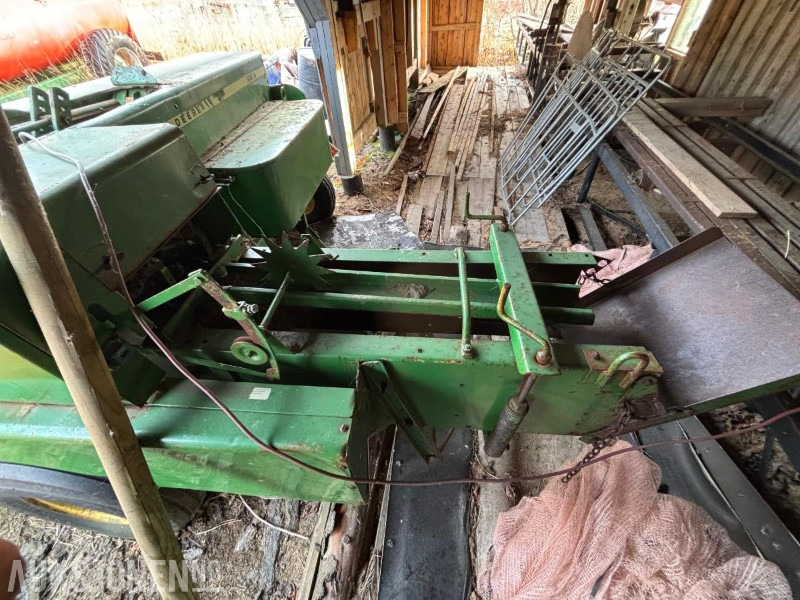 1900 John deere 332A firkantpresse - Žemės ūkio technika: foto 4 1900 John deere 332A firkantpresse - Žemės ūkio technika: foto 4