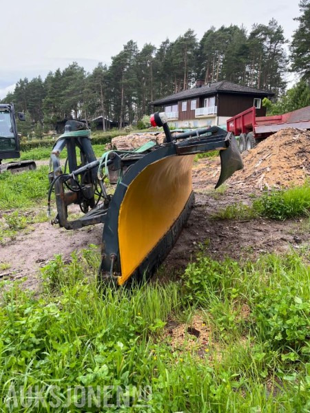 1995 Tellefsdal kommunalblad K-330 - Žemės ūkio technika: foto 2 1995 Tellefsdal kommunalblad K-330 - Žemės ūkio technika: foto 2