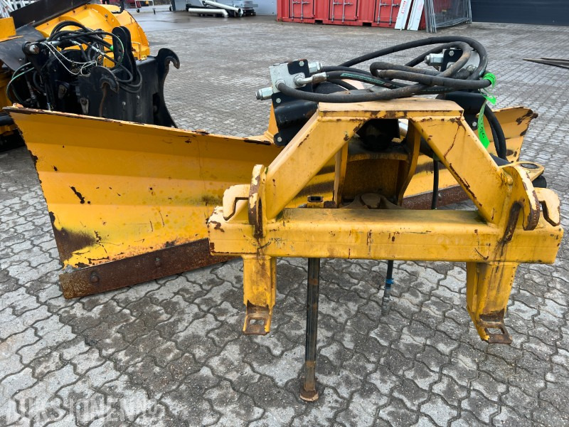 2017 Dalen 2022 traktorskjær 2022-000 - Žemės ūkio technika: foto 2 2017 Dalen 2022 traktorskjær 2022-000 - Žemės ūkio technika: foto 2