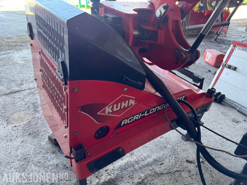 2018 KUHN J6402 KANTKLIPPER - Žemės ūkio technika: foto 2 2018 KUHN J6402 KANTKLIPPER - Žemės ūkio technika: foto 2