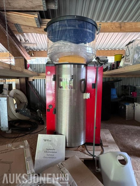 2020 Förster Technik / Lely Calm Kalvedrikkeautomat med hygieneboks og 1 sugestasjon - UBRUKT - Compact smart 2.0 pulver - TAP5-CS-25 - Žemės ūkio technika: foto 2 2020 Förster Technik / Lely Calm Kalvedrikkeautomat med hygieneboks og 1 sugestasjon - UBRUKT - Compact smart 2.0 pulver - TAP5-CS-25 - Žemės ūkio technika: foto 2