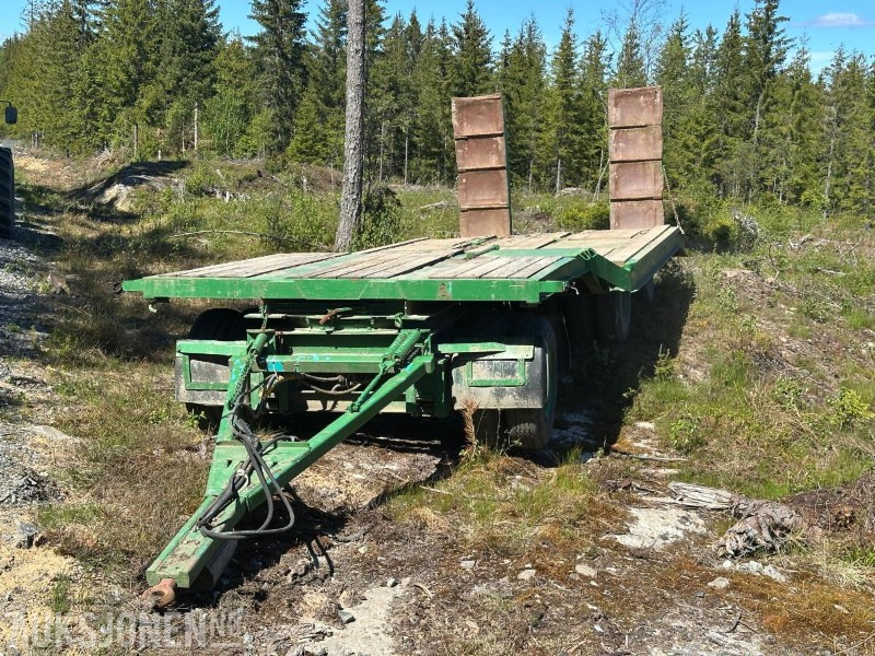 3akslet Maskintralle - Maskinhenger med hydraulisk brems - Žemės ūkio technika: foto 1 3akslet Maskintralle - Maskinhenger med hydraulisk brems - Žemės ūkio technika: foto 1