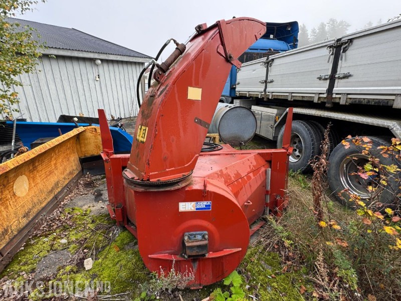 Dalen snøfres med hydraulisk tut - Žemės ūkio technika: foto 4 Dalen snøfres med hydraulisk tut - Žemės ūkio technika: foto 4