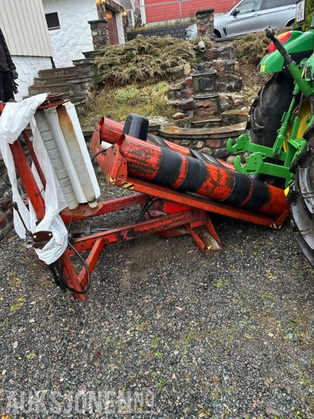 Kverneland Rundballepakker - Žemės ūkio technika: foto 1 Kverneland Rundballepakker - Žemės ūkio technika: foto 1