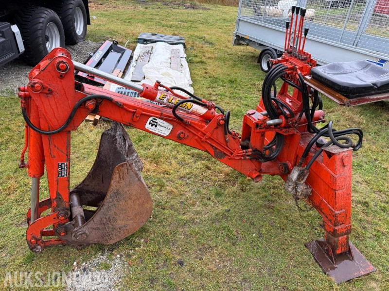 Leon E200 graveaggregat til traktor - Žemės ūkio technika: foto 1 Leon E200 graveaggregat til traktor - Žemės ūkio technika: foto 1