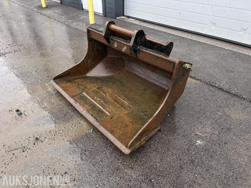 Engcon Pusskuff 370L S60 - Statybinė įranga: foto 1 Engcon Pusskuff 370L S60 - Statybinė įranga: foto 1