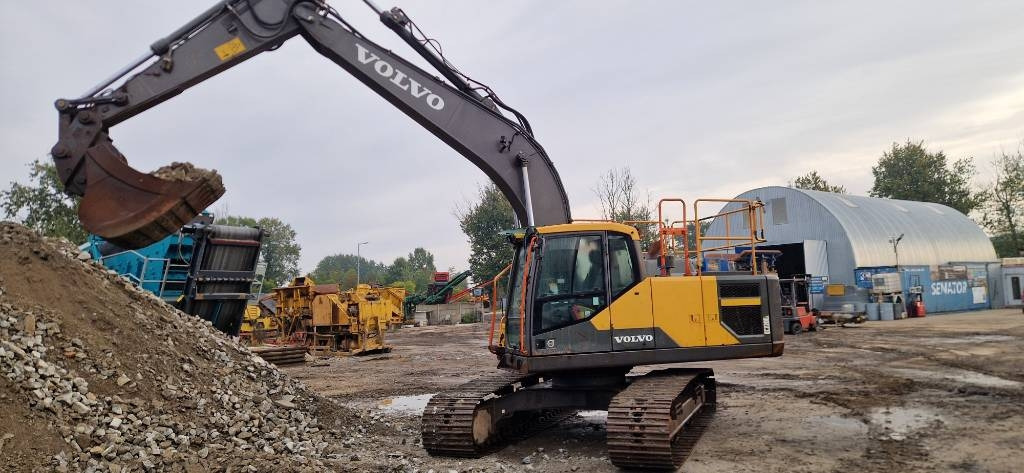 Volvo EC 220EL - Vikšrinis ekskavatorius: foto 1 Volvo EC 220EL - Vikšrinis ekskavatorius: foto 1