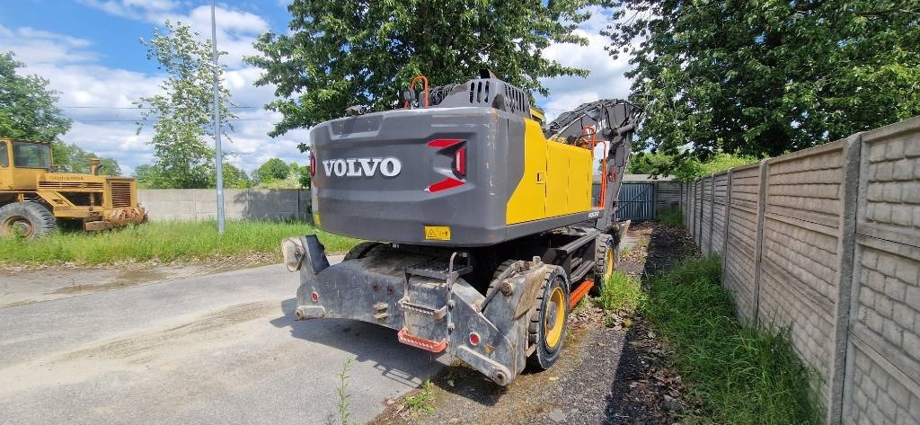 Ekskavatorius su ilga strėle Volvo EW 240 E MH: foto 18