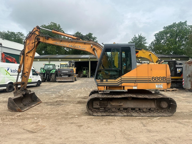 Case 688 B 16 ton - Vikšrinis ekskavatorius: foto 3 Case 688 B 16 ton - Vikšrinis ekskavatorius: foto 3