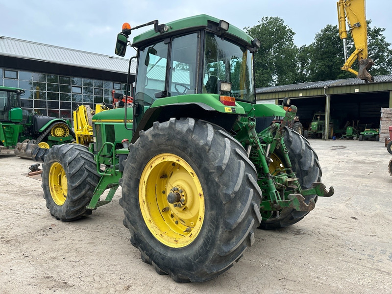 John Deere 7700 PowerQuad - Front linkage - Traktorius: foto 5 John Deere 7700 PowerQuad - Front linkage - Traktorius: foto 5