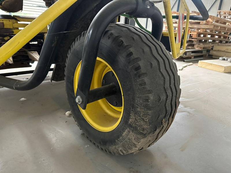 Kemper 390 CORN HEADER | 12 ROW | FRONT WHEEL - Pašarų kombainas: foto 4 Kemper 390 CORN HEADER | 12 ROW | FRONT WHEEL - Pašarų kombainas: foto 4