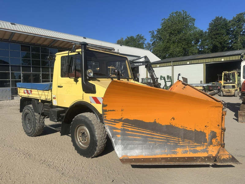 Mercedes-Benz Unimog U 1000 32.883km // ORIGINAL MILEAGE - Sniego valymo mašina: foto 2 Mercedes-Benz Unimog U 1000 32.883km // ORIGINAL MILEAGE - Sniego valymo mašina: foto 2