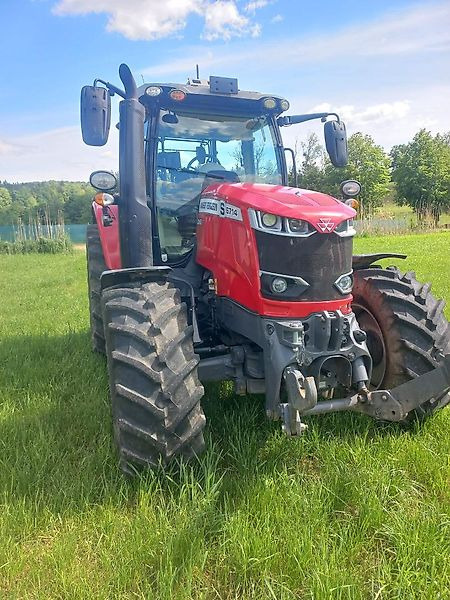 Massey Ferguson MF 6714 S Dyna-VT - Traktorius: foto 3 Massey Ferguson MF 6714 S Dyna-VT - Traktorius: foto 3