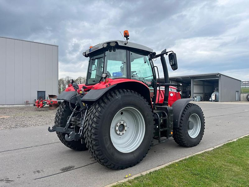 Massey Ferguson MF 6716 S Dyna-VT Efficient - Traktorius: foto 3 Massey Ferguson MF 6716 S Dyna-VT Efficient - Traktorius: foto 3