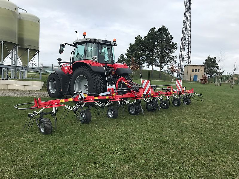 Massey Ferguson MF TD 868 DN / FELLA SANOS 8608 DN - Šieno grėblys/ Vartytuvas: foto 3 Massey Ferguson MF TD 868 DN / FELLA SANOS 8608 DN - Šieno grėblys/ Vartytuvas: foto 3