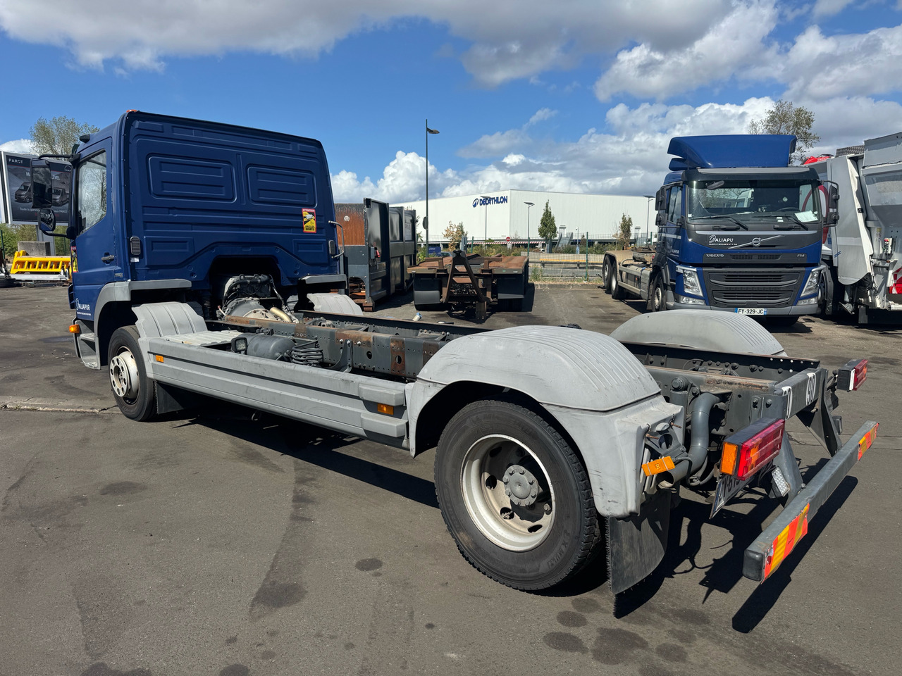 MERCEDES-BENZ atégo - Važiuoklės sunkvežimis: foto 5 MERCEDES-BENZ atégo - Važiuoklės sunkvežimis: foto 5