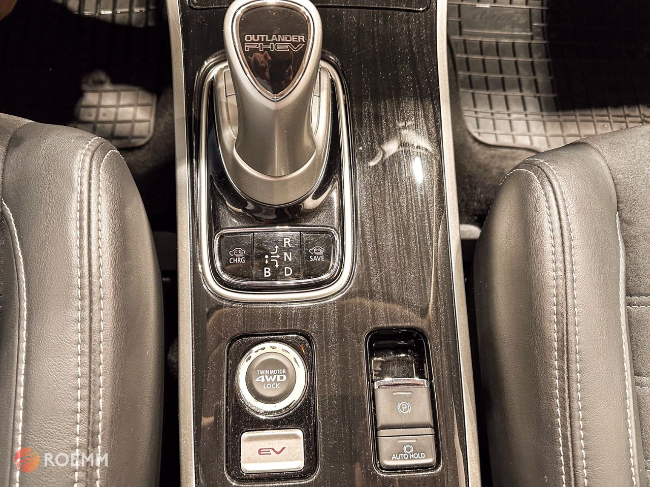 Visureigis Mitsubishi Outlander PHEV Basis 4WD*GARANTIE*Touchscreen*: foto 26 Visureigis Mitsubishi Outlander PHEV Basis 4WD*GARANTIE*Touchscreen*: foto 26