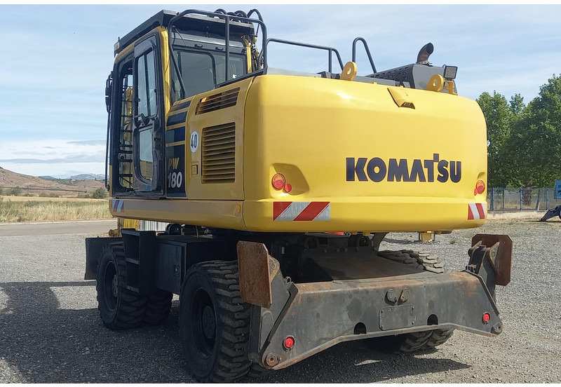 Komatsu PW180-10 - Ratinis ekskavatorius: foto 4 Komatsu PW180-10 - Ratinis ekskavatorius: foto 4