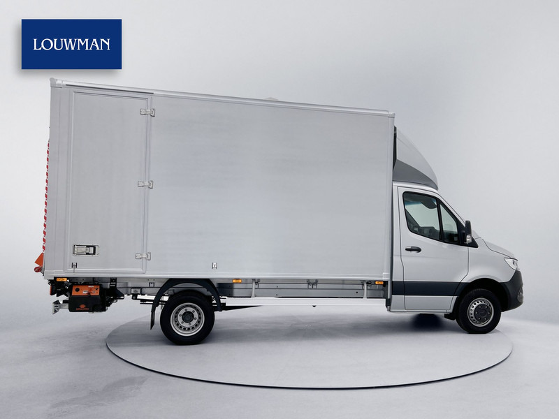 Mercedes-Benz Sprinter 517 1.9 CDI Bakwagen Meubelbak 1000KG Laadklep Apple Carplay/Android Auto Cruise Control - Furgonas su krovinių dėže: foto 3 Mercedes-Benz Sprinter 517 1.9 CDI Bakwagen Meubelbak 1000KG Laadklep Apple Carplay/Android Auto Cruise Control - Furgonas su krovinių dėže: foto 3
