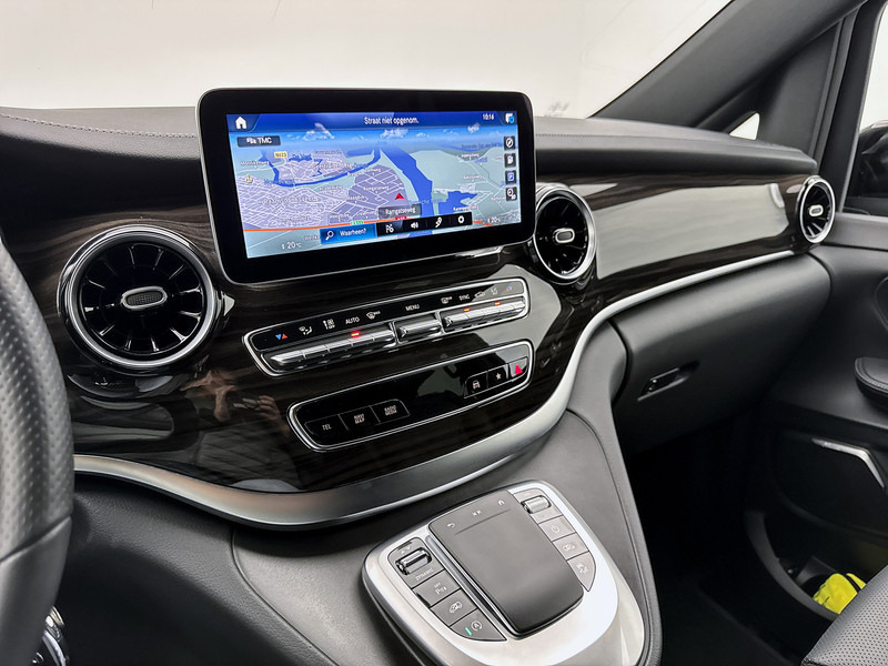 Mercedes-Benz V-Klasse 300d 4-MATIC DC Extra Lang Avantgarde AMG line Memory seats Airmatic Nappa leder Burmester - Krovininis mikroautobusas, Komercinis automobilis su dviguba kabina: foto 5 Mercedes-Benz V-Klasse 300d 4-MATIC DC Extra Lang Avantgarde AMG line Memory seats Airmatic Nappa leder Burmester - Krovininis mikroautobusas, Komercinis automobilis su dviguba kabina: foto 5