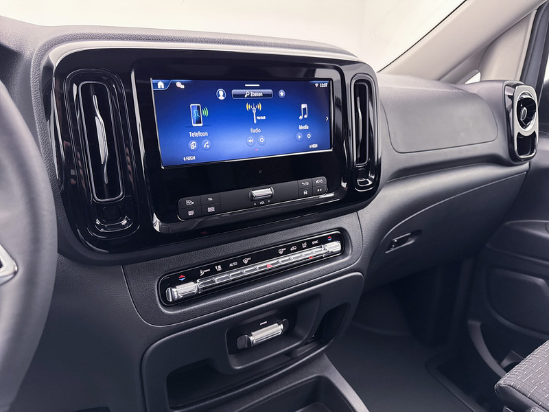 Mercedes-Benz Vito 119 CDI L3 19" inch AMG Dubbele Schuifdeur Multibeam LED Trekhaak Achteruitrijcamera Betimmering - Mažas furgonas: foto 5 Mercedes-Benz Vito 119 CDI L3 19" inch AMG Dubbele Schuifdeur Multibeam LED Trekhaak Achteruitrijcamera Betimmering - Mažas furgonas: foto 5